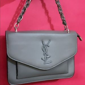 Hot selling YSL grey sling😁